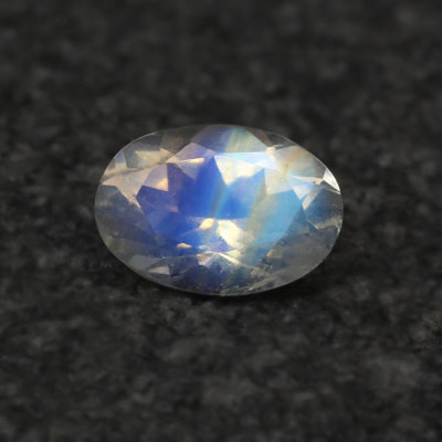 ���u���h���C�g �I�[�o�� 0.69ct