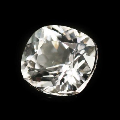 ☆ダンビュライト クッション 2.32ct 限定1個 ※こちらのルースを使用し