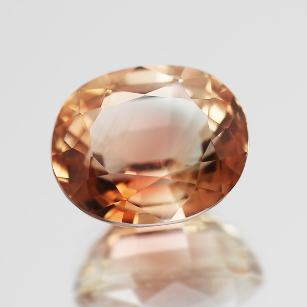 カボションカットのアメジスト ルース(裸石) 3.980ct