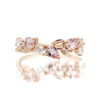 �����K�i�C�g �����O