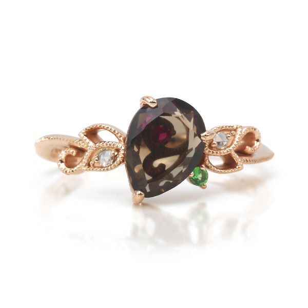 グリーンガーネットとカレンシルバーオールドローズ