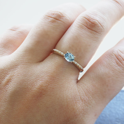 プラチナ　ベビーパール　アクアマリン　エメラルドのV字リング　9.5号 プラチナ ベビーパール アクアマリン エメラルドのV字リング 9.5号