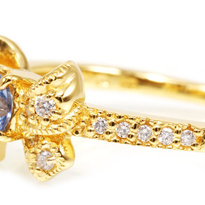 限定1本 K18YG 0.2ct ベニトアイト ダイヤモンドリング クラシック