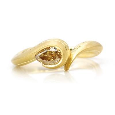 K18YG 0.51ct UV�u�� �C�G���[�_�C�������h �����O