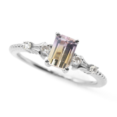 �A���g���� ���[�Y�J�b�g�_�C�������h �����O