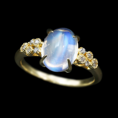 限定1本 K18YG 2.87ct レインボームーンストーン 0.11ct ダイヤモンド